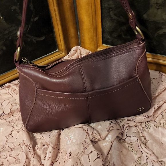 The Sak burgundy leather handbag - Picture 2 of 9